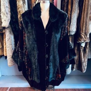 Jones Furs Vintage 80s Elegant Black Mink and Velvet Floral Pattern Batwing Coat